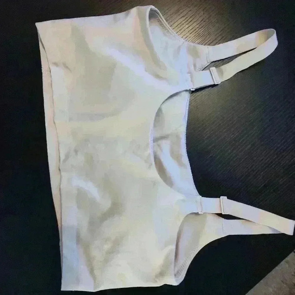 Offline by aerie sports bra size large - Picture 3 of 3